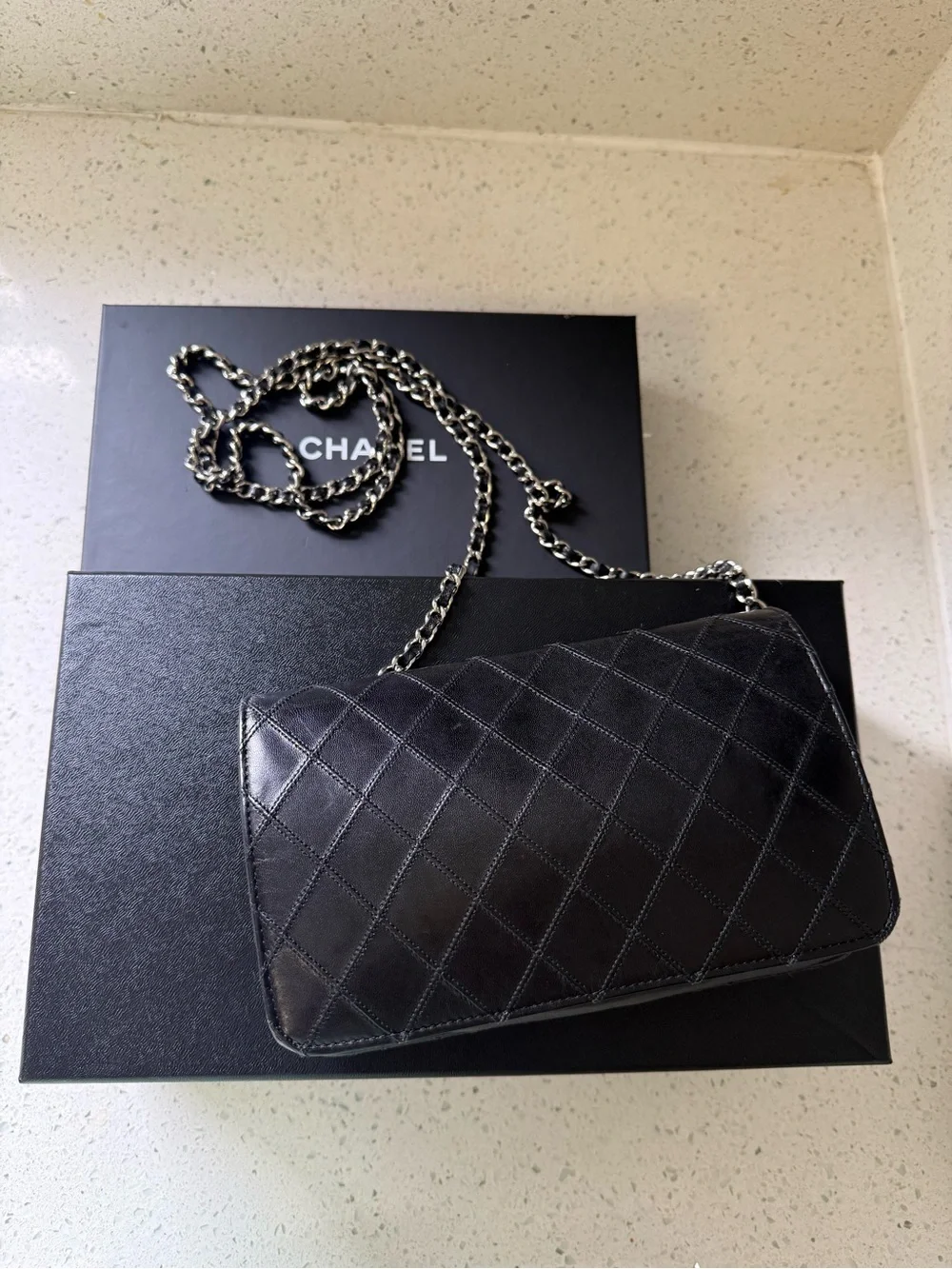 CHANEL classic quilted